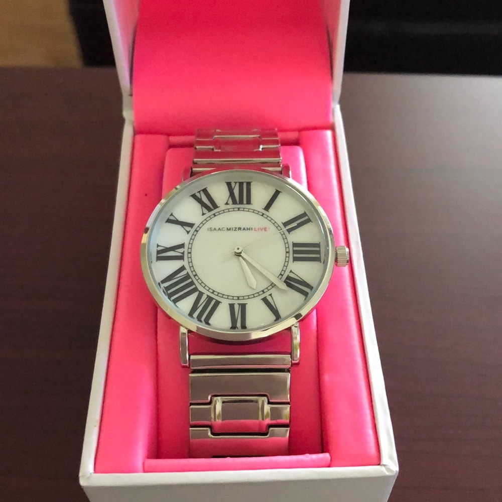 Watch with expansion band